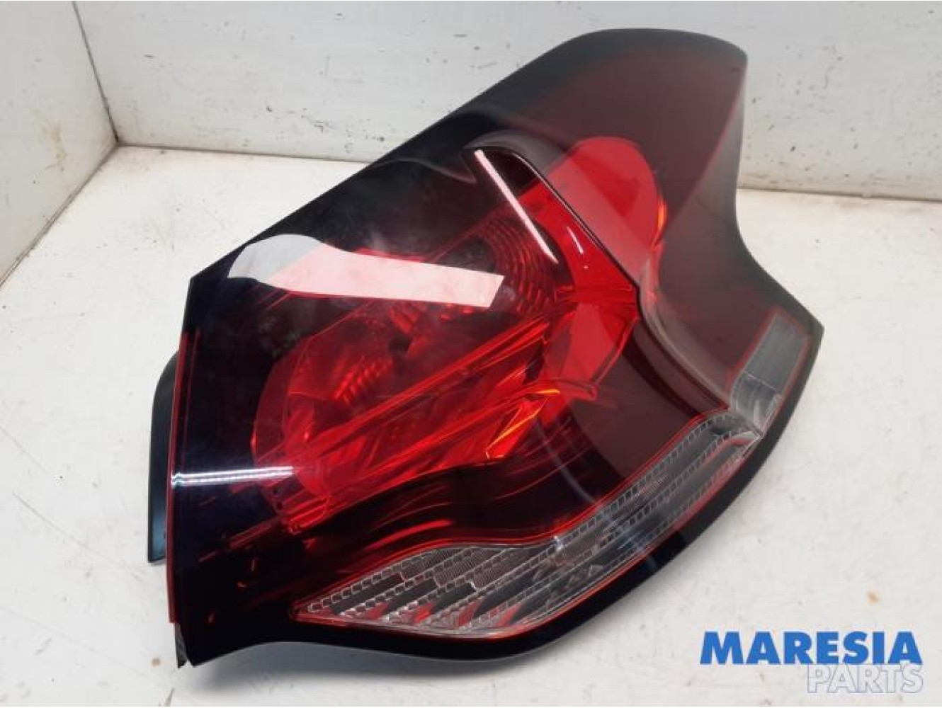 Citroen - DS4 - Taillight, right