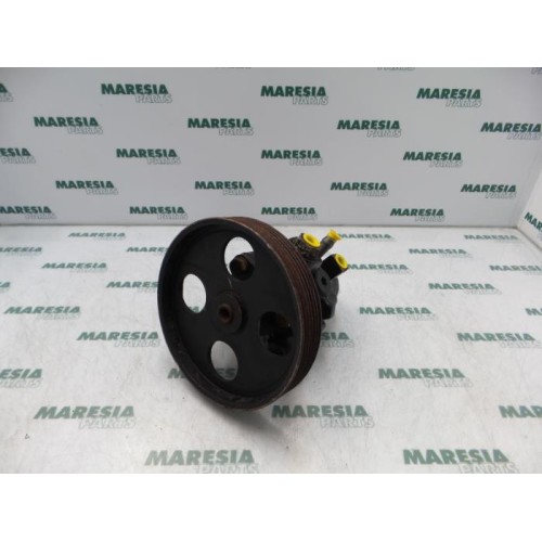 Citroen - Xantia - Power steering pump