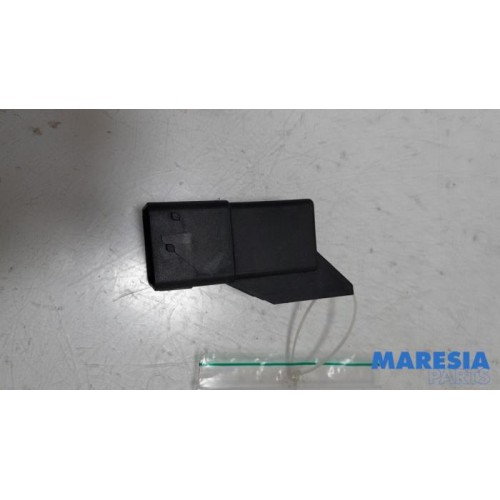 Citroen - DS4 - Glow plug relay