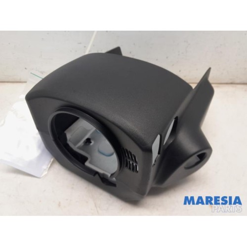 Peugeot - 3008 - Steering column cap