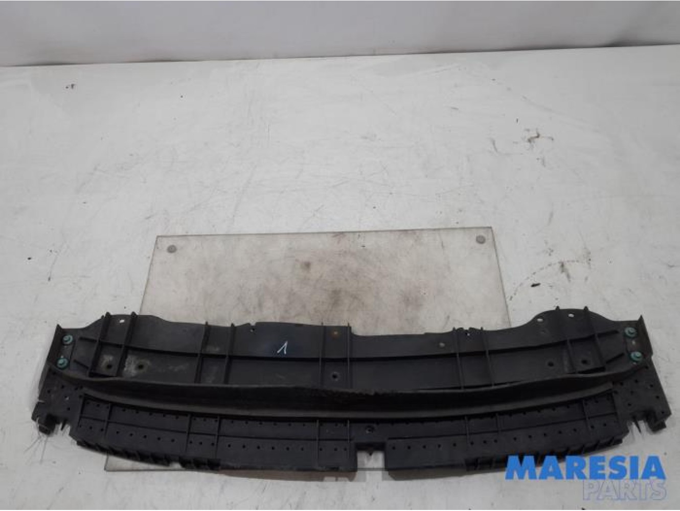 Citroen - C1 - Front bumper frame