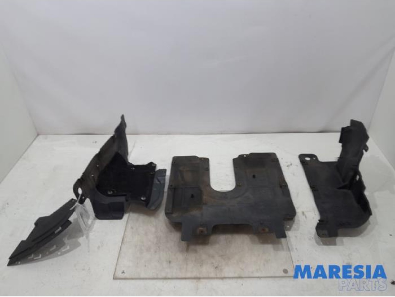 Lancia - Delta - Motor Beschermplaat