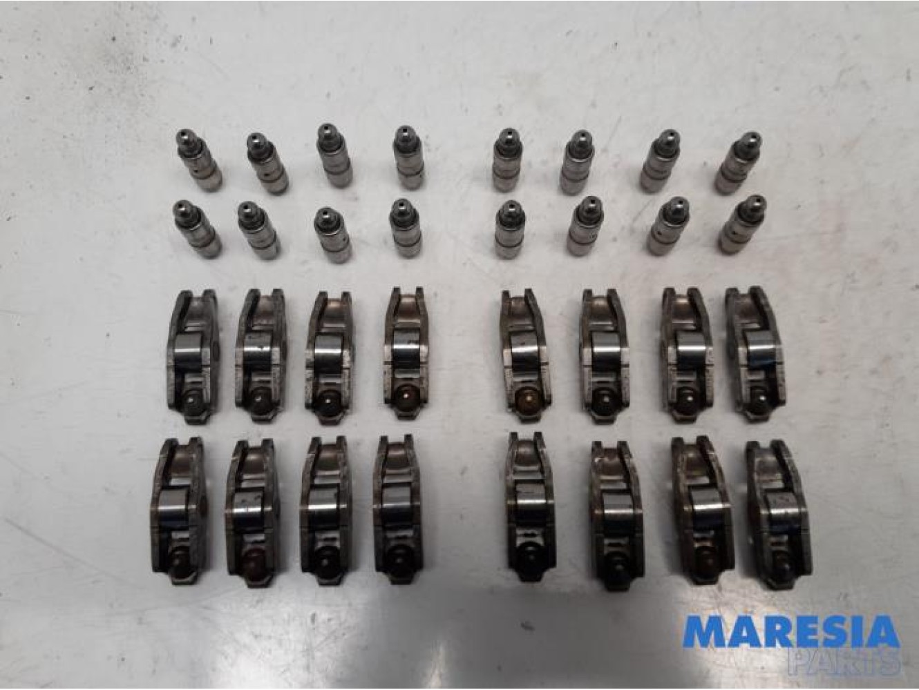Renault - Espace - Rocker arm