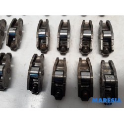 Renault - Espace - Rocker arm