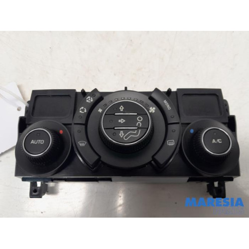 Peugeot - 3008 - Heater control panel