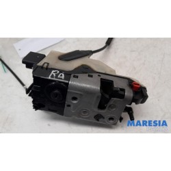 Peugeot - 208 - Rear door mechanism 4-door, right