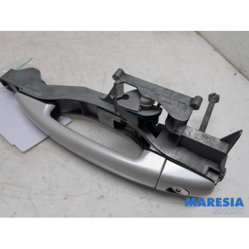 Peugeot - 208 - Door handle 4-door, front left