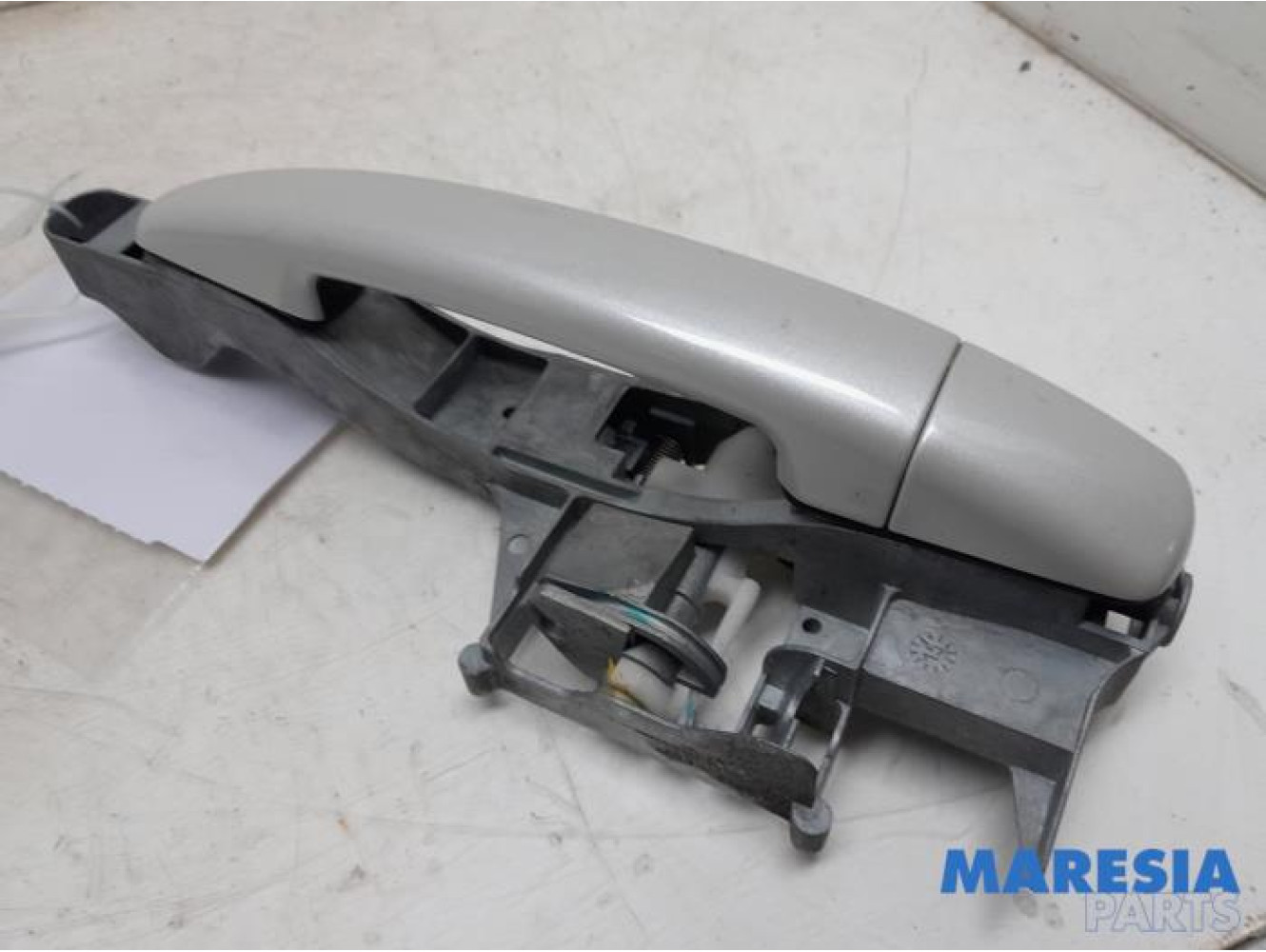 Peugeot - 208 - Front door handle 4-door, right