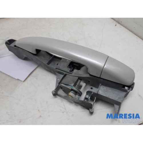 Peugeot - 208 - Front door handle 4-door, right