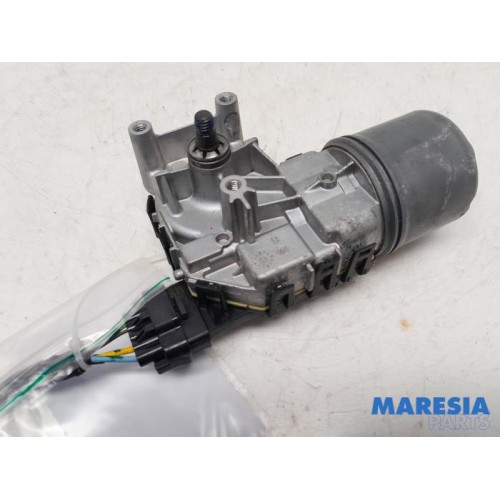 Peugeot - 208 - Front wiper motor