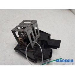Peugeot - 208 - Cooling fan resistor
