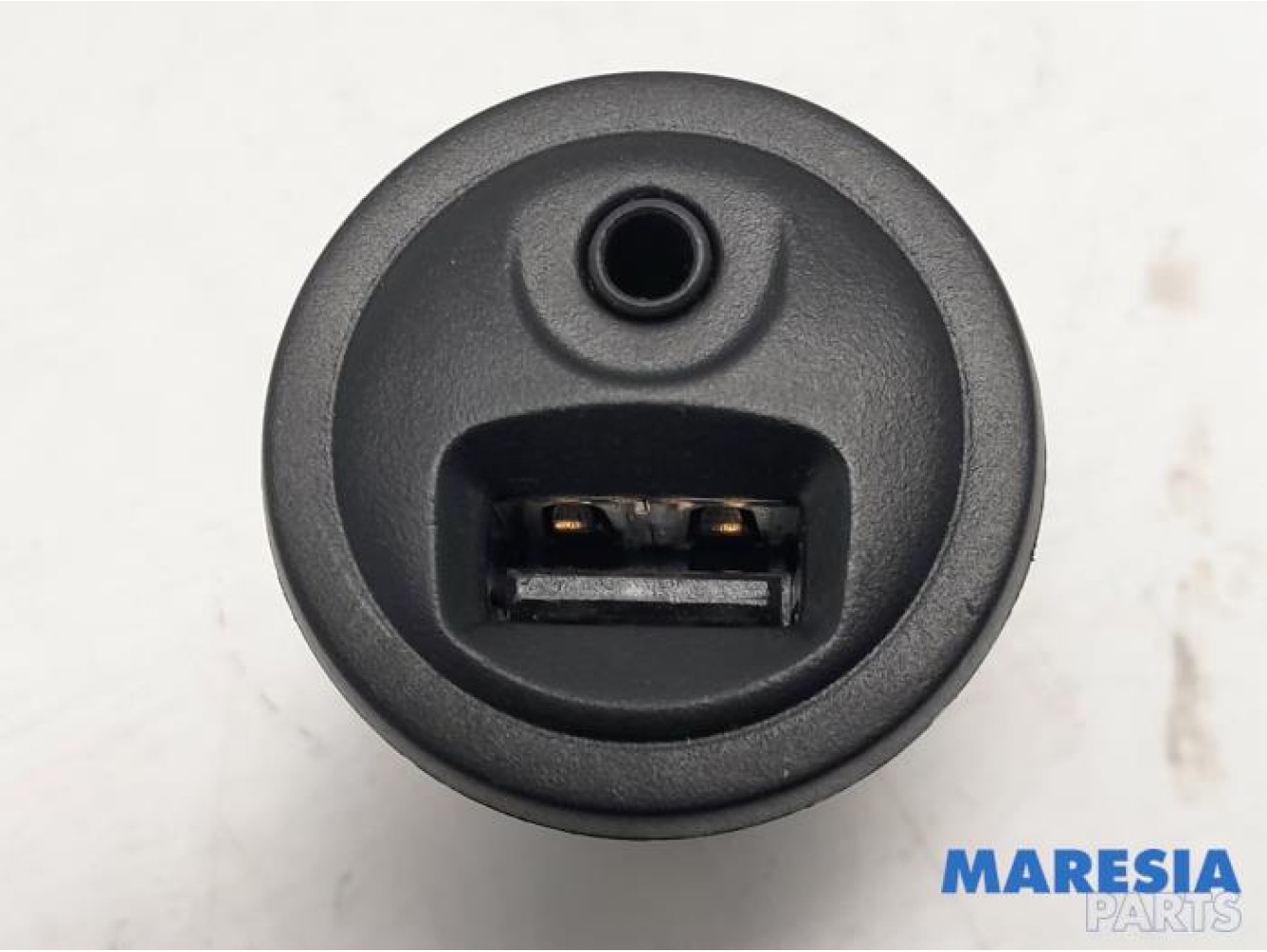 Peugeot - 208 - Connexion USB