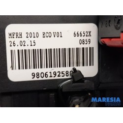 Peugeot - 208 - Fuse box