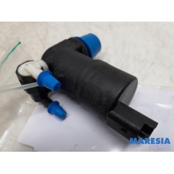 Peugeot - 208 - Scheibensprüherpumpe vorne
