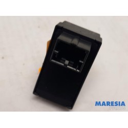 Lancia - Delta - Electric window switch