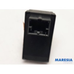 Lancia - Delta - Electric window switch
