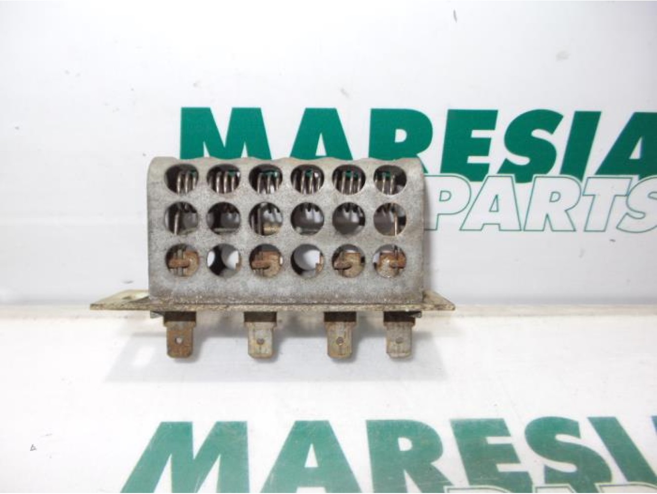 Renault - Trafic - Heater resistor