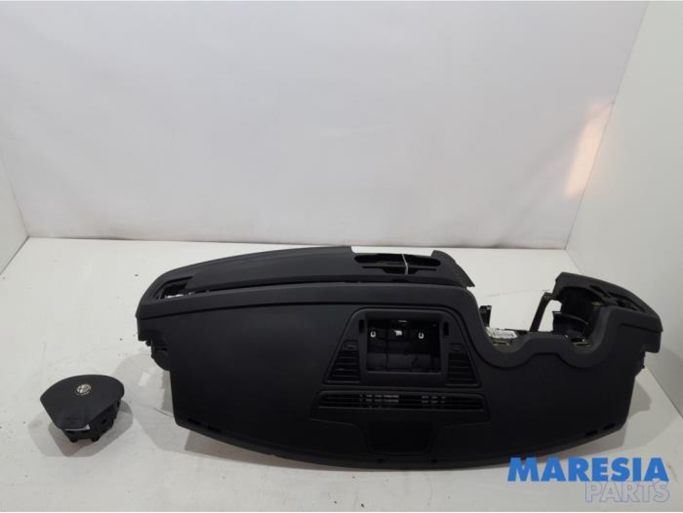 Alfa Romeo - Giulietta - Airbag set + dashboard