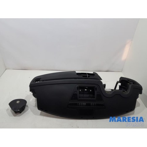 Alfa Romeo - Giulietta - Airbag set + dashboard