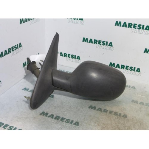Renault - Megane - Wing mirror, left