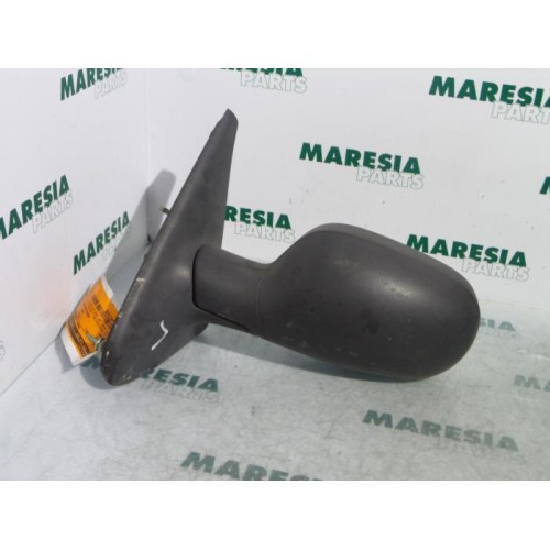 Renault - Megane - Wing mirror, left