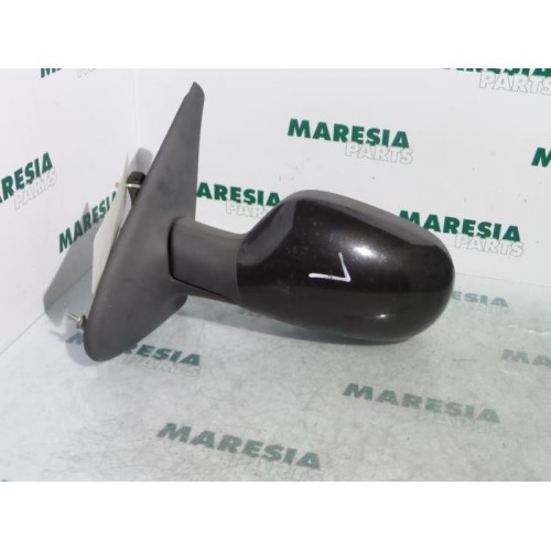 Renault - Megane - Wing mirror, left