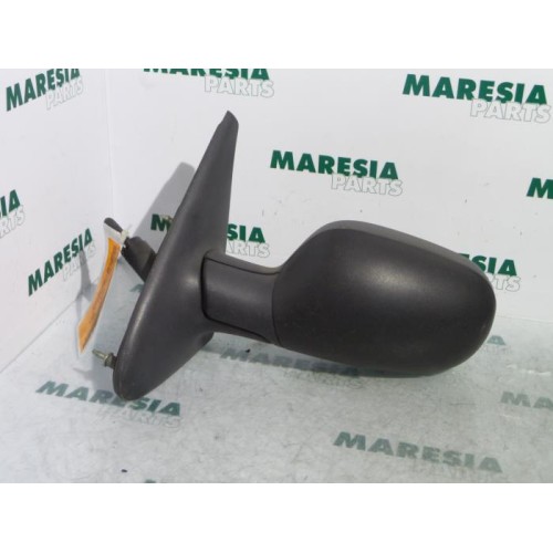 Renault - Megane - Wing mirror, left