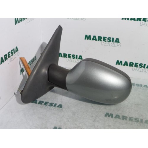 Renault - Megane - Wing mirror, left