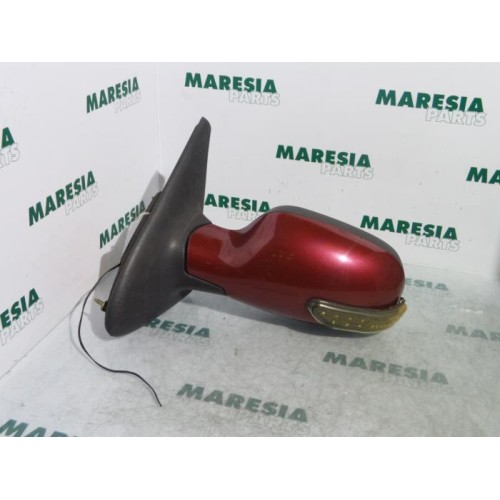Renault - Megane - Wing mirror, left