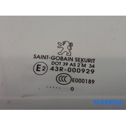 Peugeot - 3008 - Door window 4-door, front right