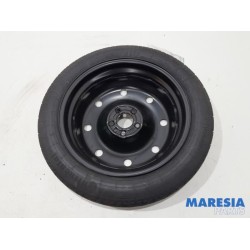 Alfa Romeo - Giulietta - Krikset + reservewiel