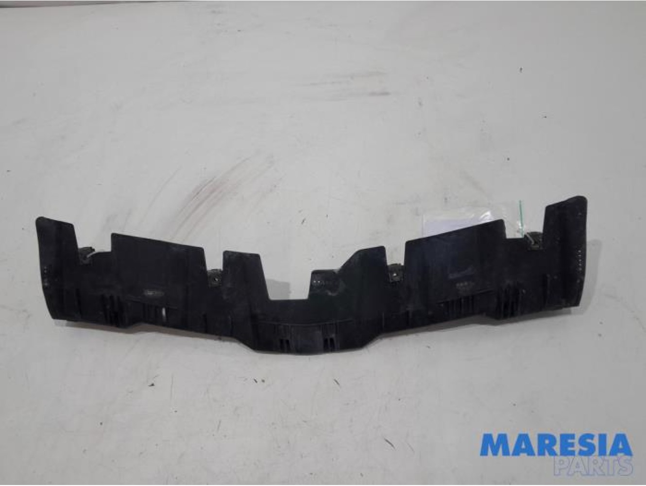 Alfa Romeo - Giulietta - Front part support