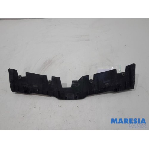 Alfa Romeo - Giulietta - Front part support