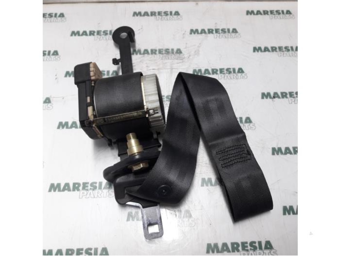 Renault - Clio - Front seatbelt, right