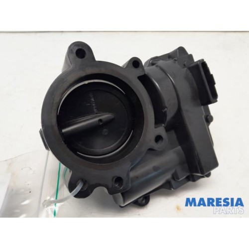 Peugeot - 5008 - Throttle body