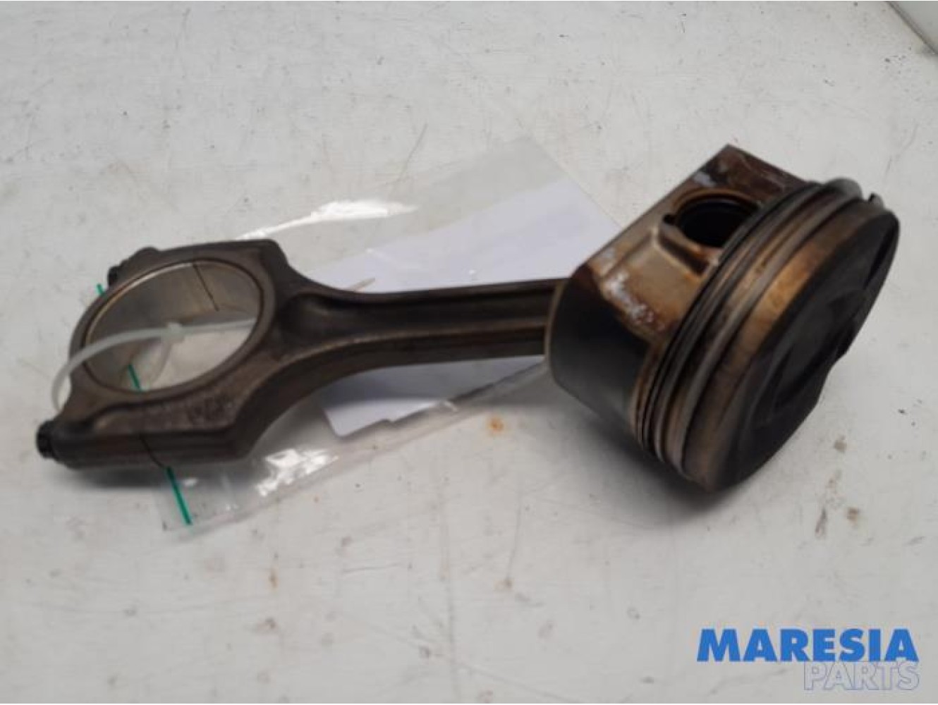 Peugeot - 5008 - Connecting rod