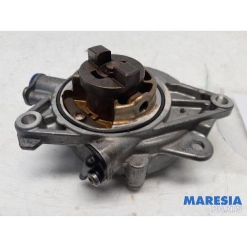 Peugeot - 5008 - Vacuum pump (petrol)