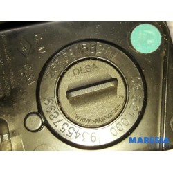 Renault - Trafic - Achterlicht links