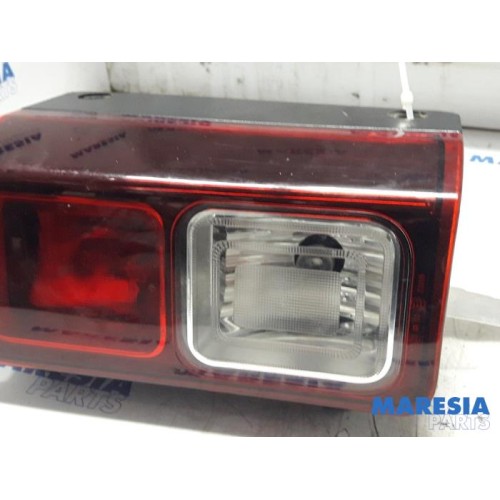 Renault - Trafic - Achterlicht links