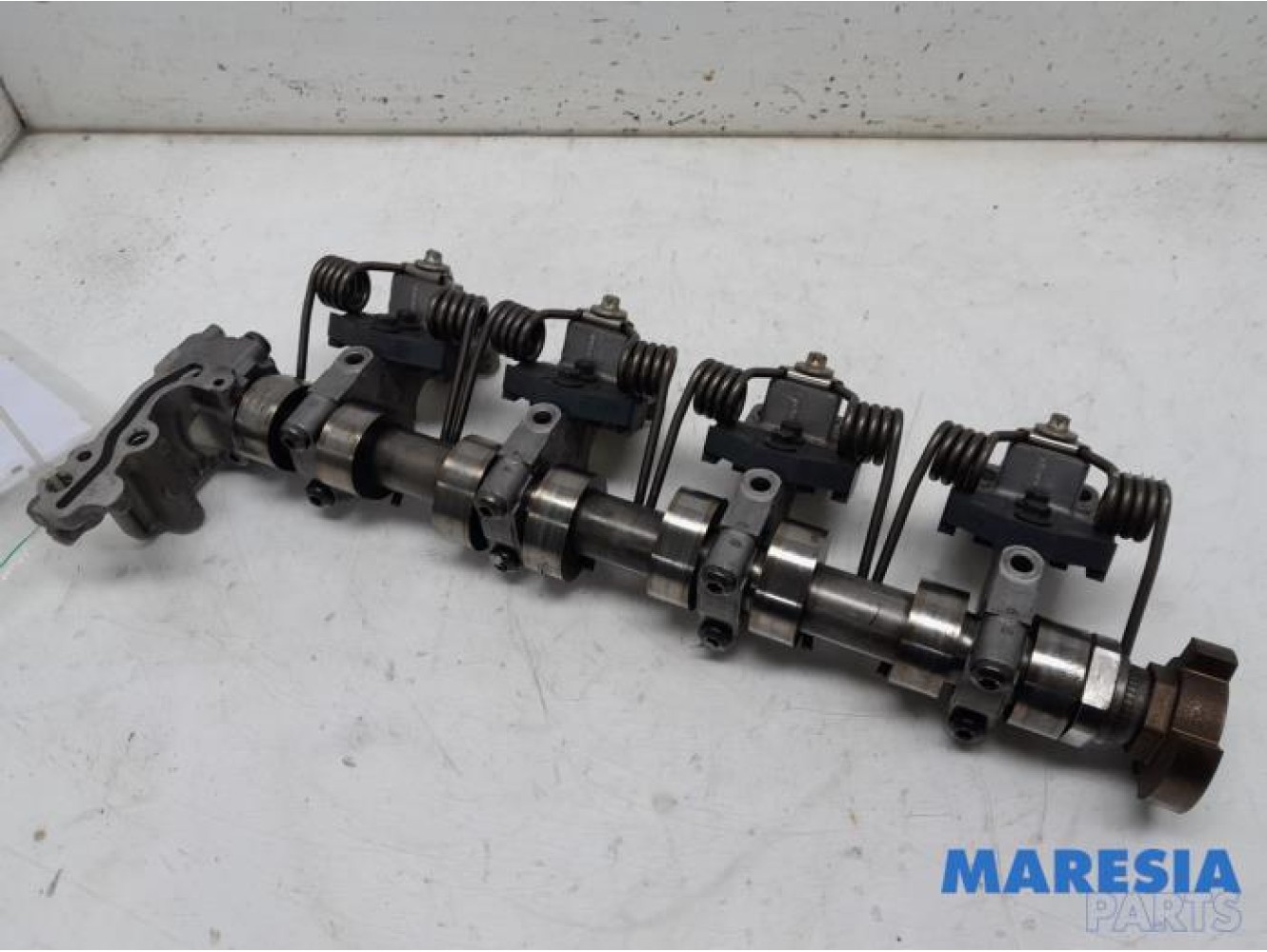 Peugeot - 3008 - Camshaft
