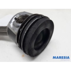 Citroen - C4 Grand Picasso - Connecting rod