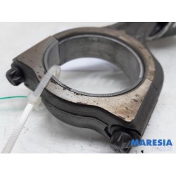 Citroen - C4 Grand Picasso - Connecting rod