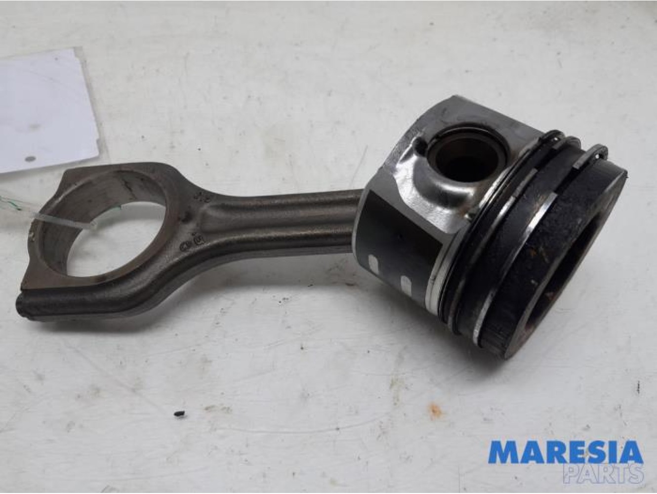 Peugeot - 208 - Connecting rod