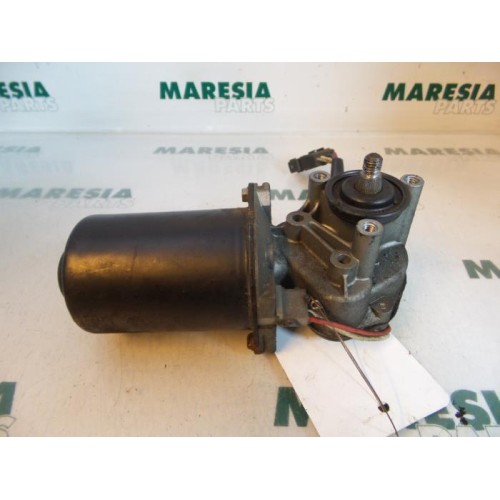 Fiat - Ulysse - Scheibenwischermotor vorne