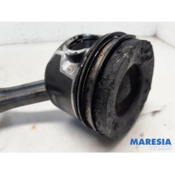 Citroen - Berlingo - Connecting rod