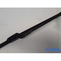 Peugeot - 208 - Front wiper arm