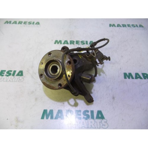 Citroen - Xsara - Knuckle, front left