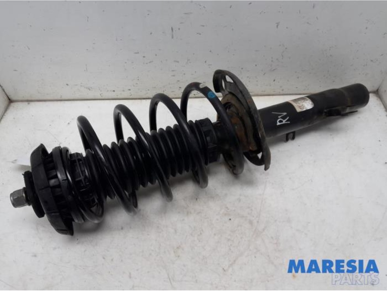 Peugeot - 208 - Front shock absorber rod, right