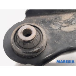 Renault - Clio - Front lower wishbone, left