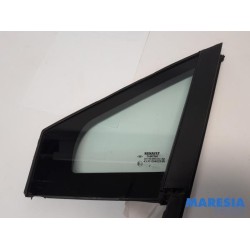 Renault - Clio - Quarter light, front left